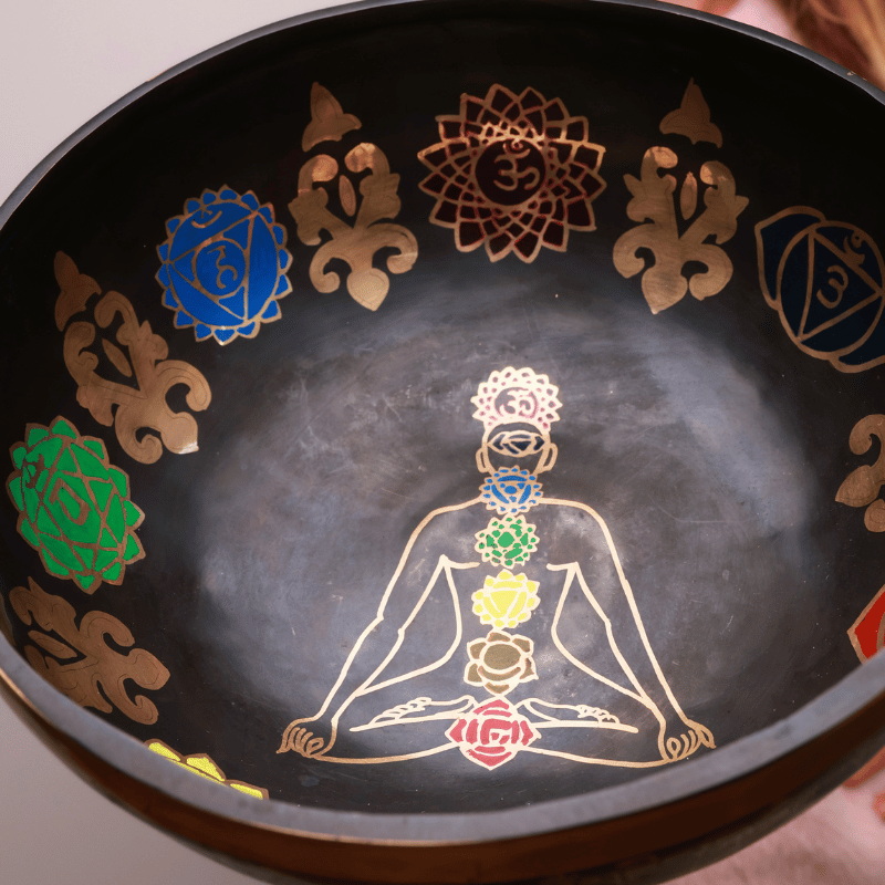 klankschaal met chakra symboliek